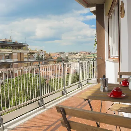La Casetta Di Nonna Anna - 120 Mq Bright Apartment In Rome Downtown Exterior foto
